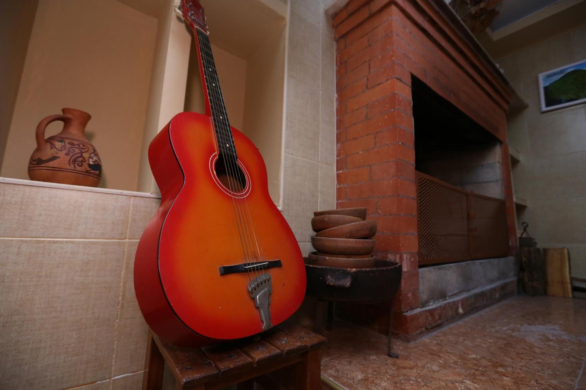 Feola Hostel Kutaiszi Kültér fotó